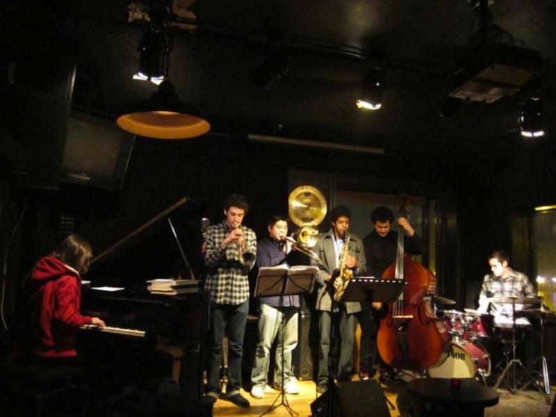 Oberlin jazz majors established a presence in the small but vibrant Beijing jazz scene. 