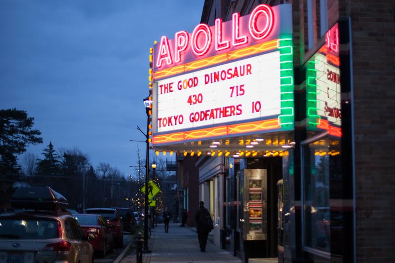 The Apollo Theatre advertises Pixar’s newest film, The Good Dinosaur. Despite excellent visuals and an appealing central concept, the film fails to live up to the high expectations Pixar has set
for itself.