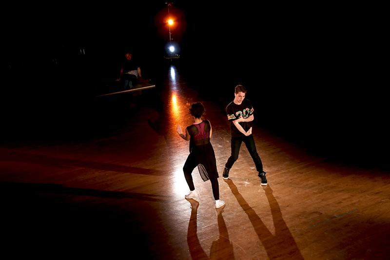 College sophomore Kalei Tooman and College senior Olivia Jones-Hall mirror one another’s moves during the Stu- dent Dance Showcase. The performance, which took place last Friday and Saturday, included a wide variety of acts, from breakdancing to ballet.
