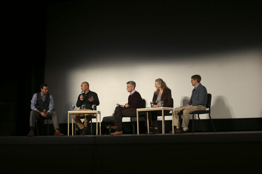 Director John Beder leads a panel of Conservatory faculty at the Apollo Theatre Wednesday night after screening his
film Composed. Discussion revolved around the film’s exploration of performance anxiety in professional musicians,
hoping to shed light on a little-discussed area of the music world.