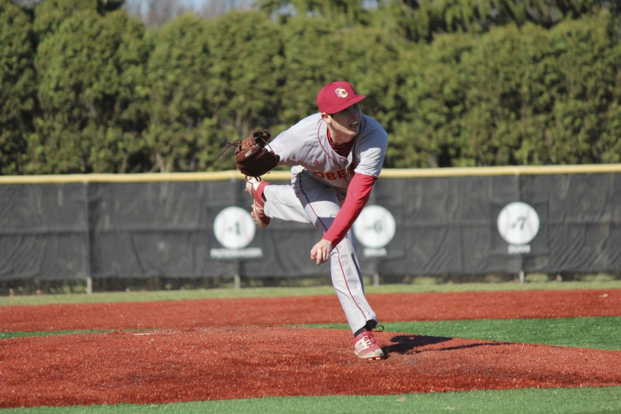 Sophomore Zach Steer pitches for the Yeomen. Steer is currently 3–1 and has struck out 18 batters in 29.2 innings this season. The left-handed pitcher led Oberlin to a 14–4 win over the Hiram College Terriers last Saturday.
