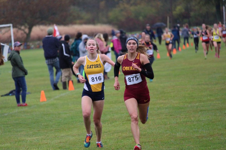 Sophomore Shannon Wargo races past Allegheny competition at last Saturday’s NCAC championship meet on Oberlin’s North Fields. Wargo finished in 10th place, with the fourth-best time for the Yeowomen.