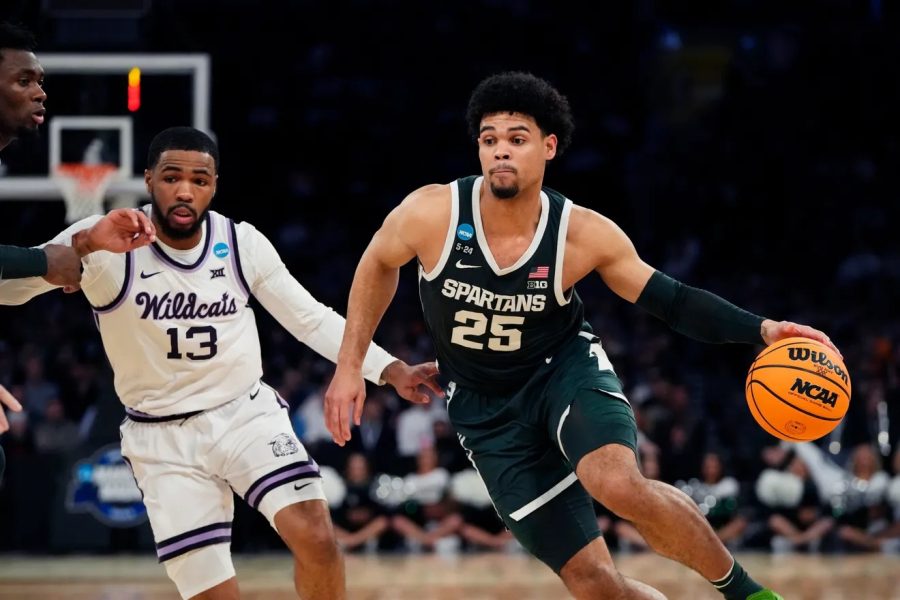 Michigan State’s Malik Hall competes in a game against Kansas State.